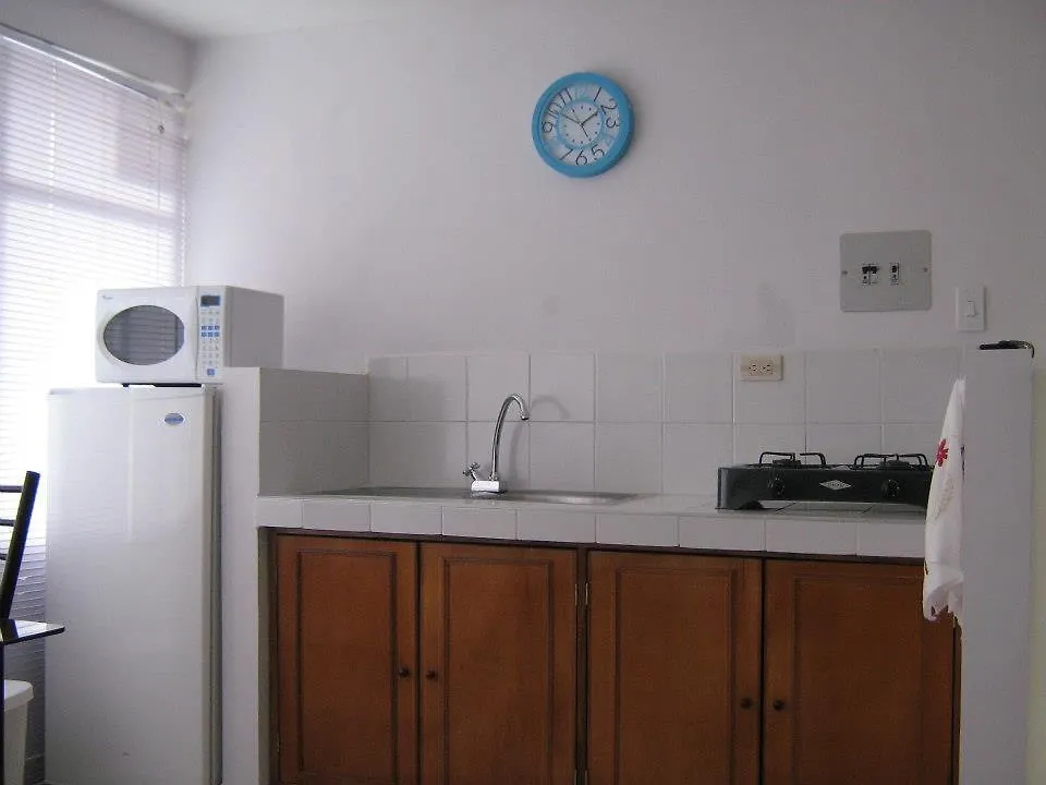 Apartamentos Adriana Bogota 0*,